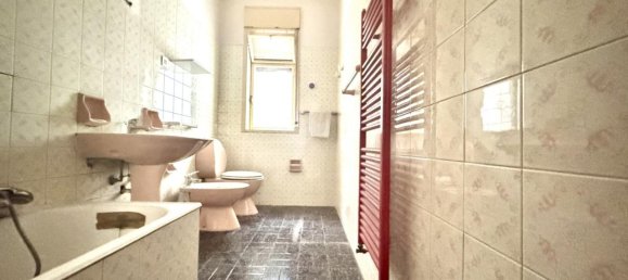 Квартира с 6 комнатами в Ното, Италия № 150819 14