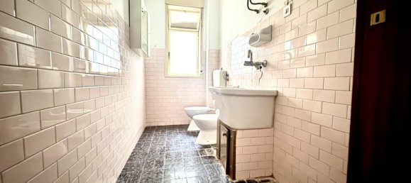 Квартира с 6 комнатами в Ното, Италия № 150819 15