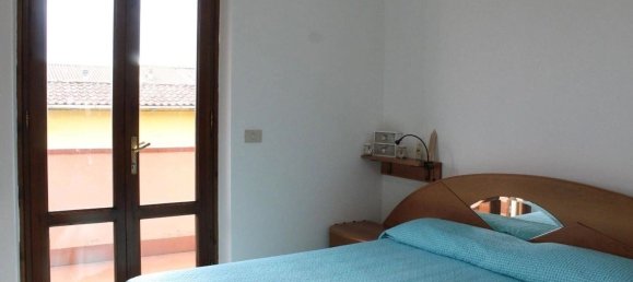 4 rooms Apartment in Altopascio, Italy No. 162361 10