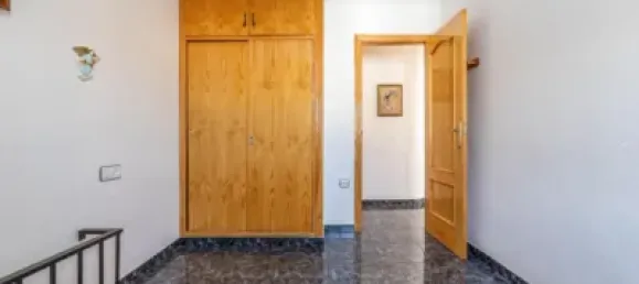 4 chambres Appartement à Granada, Spain No. 179871 3