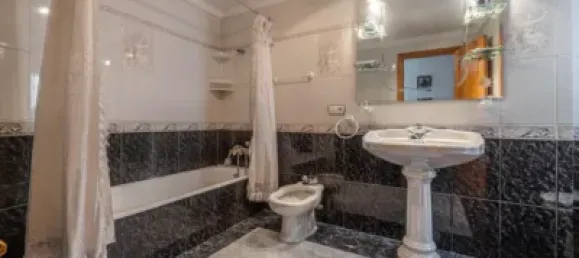 4 chambres Appartement à Granada, Spain No. 179871 28