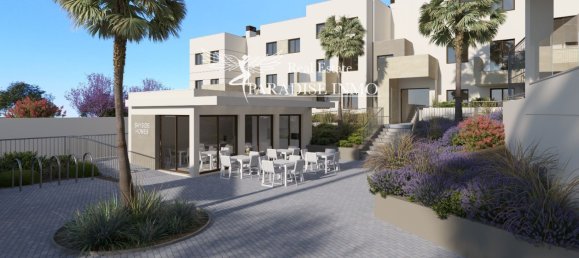 2 bedrooms Apartment in Estepona, Spain No. 14074 10