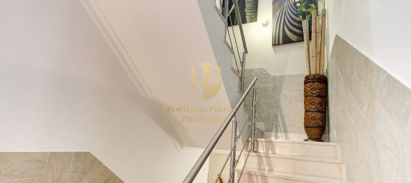 Villa de 4 dormitorios en Monte Gordo, Portugal No. 114259 3