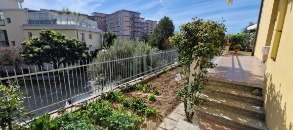 4غرفة شقة في Albissola Marina, Italy رقم 102567 17