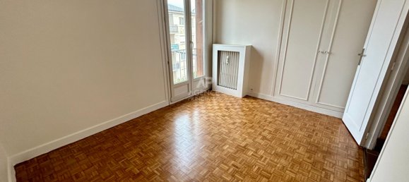 2 غرف نوم شقة في Poissy, France رقم 165054 9