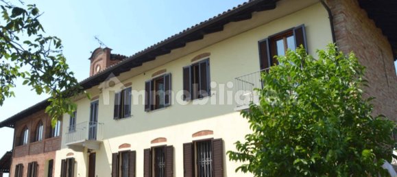 4 bedrooms House in Castagnole delle Lanze, Italy No. 336177 6