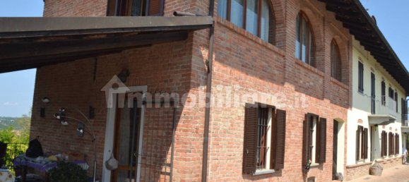 4 bedrooms House in Castagnole delle Lanze, Italy No. 336177 2