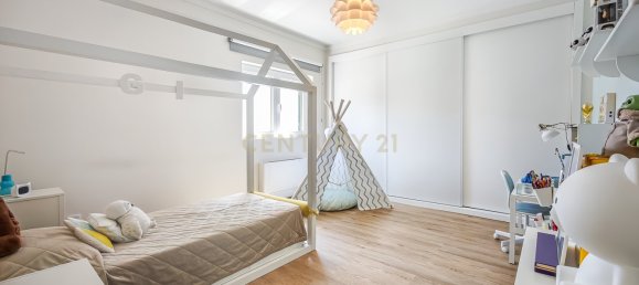 4 Schlafzimmer Villa in Cascais, Portugal, Nr. 302090 12