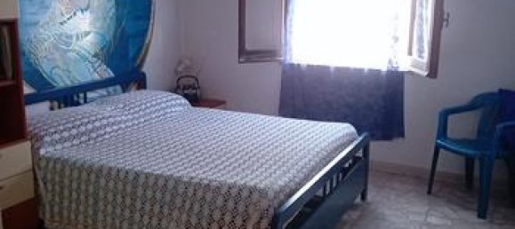 Квартира с 4 комнатами в Пескичи, Италия № 276902 2