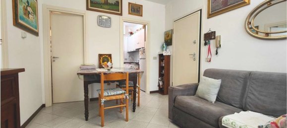 2 bedrooms Apartment in Lucca, Italy No. 318795 3