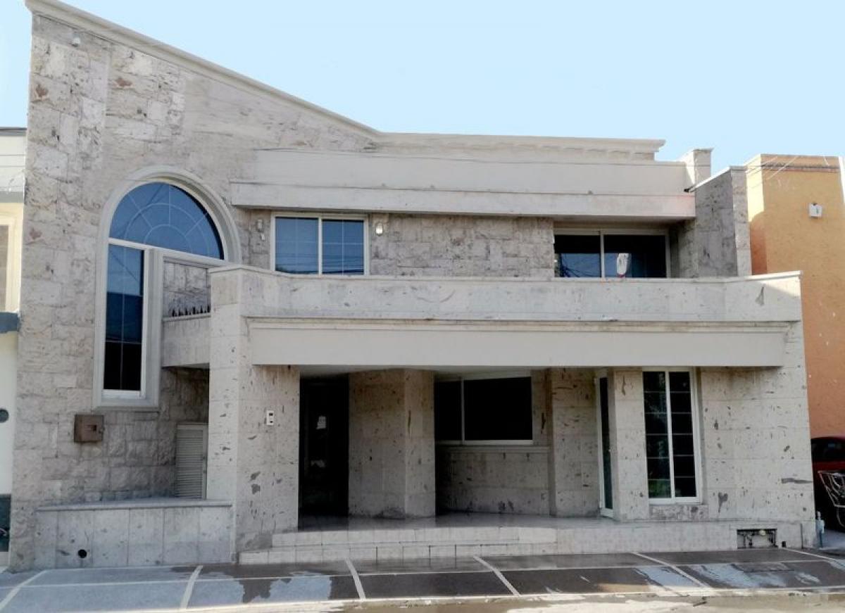 Casa de 3 dormitorios en Playa Vicente, Mexico No. 189607