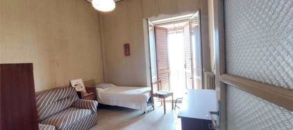 3 rooms Apartment in San Giovanni Incarico, Italy No. 298853 18