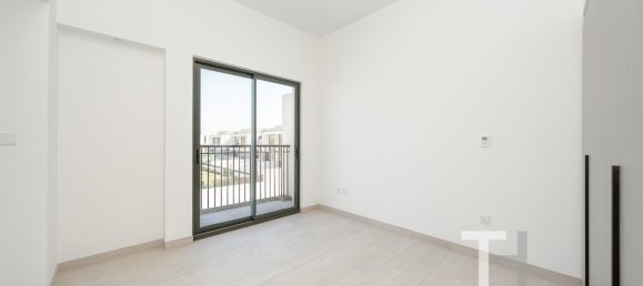 Villa T4 em Al Furjan, UAE N.º 94336 14