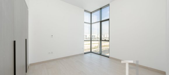 Villa T4 em Al Furjan, UAE N.º 94336 18