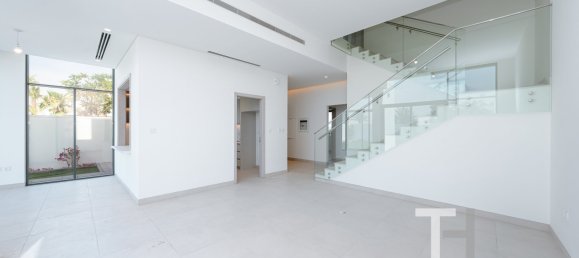 Villa T4 em Al Furjan, UAE N.º 94336 8