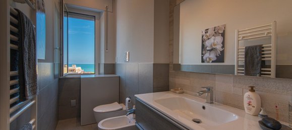 3 غرف نوم منزل في Falconara Marittima, Italy رقم 251961 10