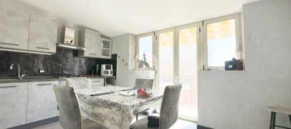 2 bedrooms Apartment in Termoli, Italy No. 336713 5