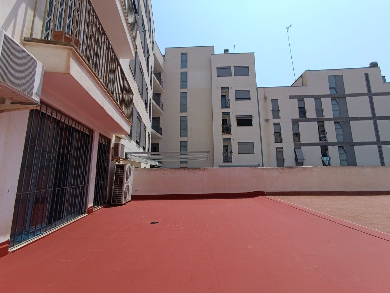 Квартира с 3 спальнями в Валенсия, Испания № 193867