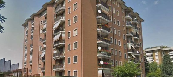 3 rooms Apartment in Trezzano sul Naviglio, Italy No. 2223 14