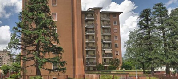 3 rooms Apartment in Trezzano sul Naviglio, Italy No. 2223 12