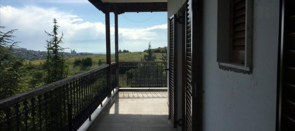 6 bedrooms Commercial property in Pefka, Greece No. 4971 17