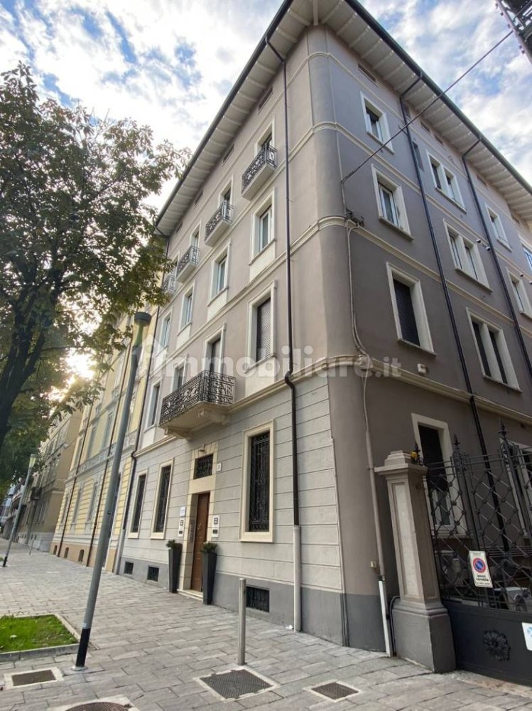 1 bedroom Apartment in Brescia, Italy No. 171324