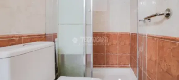 Apartamento de 3 dormitorios en Eixample, Spain No. 174929 16
