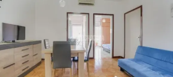Apartamento de 3 dormitorios en Eixample, Spain No. 174929 9