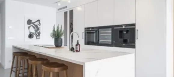 3 Schlafzimmer Wohnung in Marbella, Spain, Nr. 68591 8