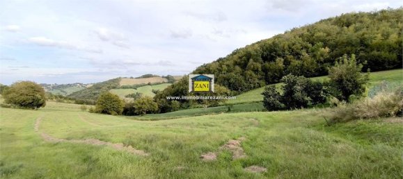 4 rooms Land in Salsomaggiore Terme, Italy No. 141284 4