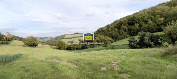 4 rooms Land in Salsomaggiore Terme, Italy No. 141284 17