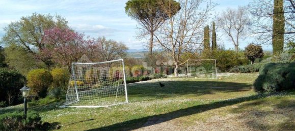 Villa de 4 dormitorios en Chiusi, Italy No. 179487 30