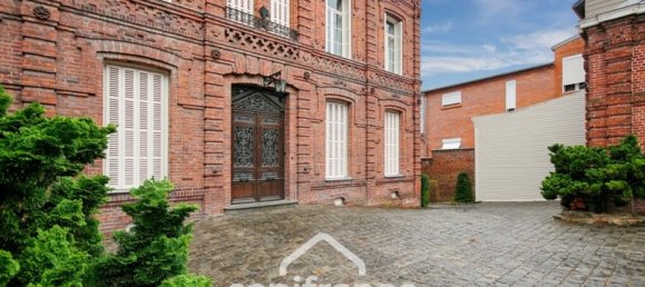 Villa de 12 dormitorios en Saint-Quentin, France No. 326445 2
