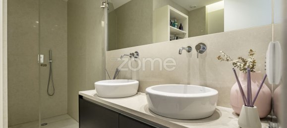 4 bedrooms House in Porto, Portugal No. 38970 71