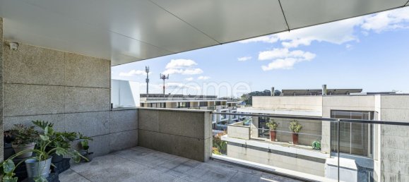 4 bedrooms House in Porto, Portugal No. 38970 37