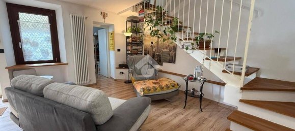 2 Schlafzimmer Haus in Lanzo Torinese, Italy, Nr. 349907 8