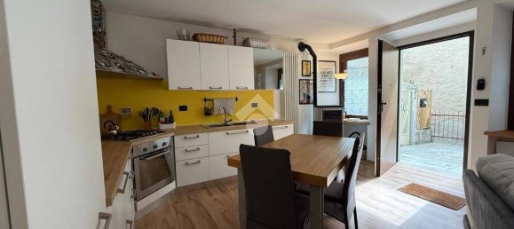 2 Schlafzimmer Haus in Lanzo Torinese, Italy, Nr. 349907 13