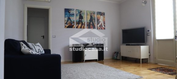 Дом с 4 спальнями в Идзано, Италия № 329774 17