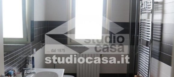 Дом с 4 спальнями в Идзано, Италия № 329774 25