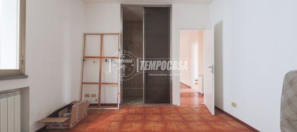 4 rooms Apartment in Ravenna, Italy No. 275888 8