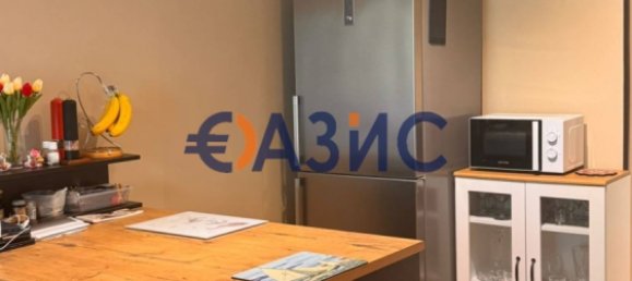 3 Schlafzimmer Wohnung in Sveti Vlas, Bulgaria, Nr. 887 9