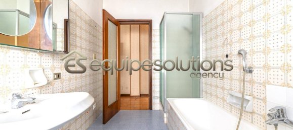 4 bedrooms Apartment in Ranica, Italy No. 316107 35