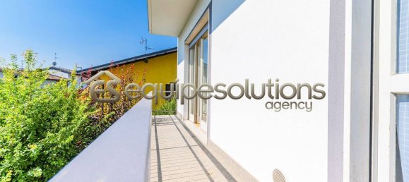 4 bedrooms Apartment in Ranica, Italy No. 316107 2