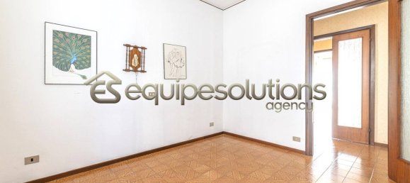 4 bedrooms Apartment in Ranica, Italy No. 316107 23