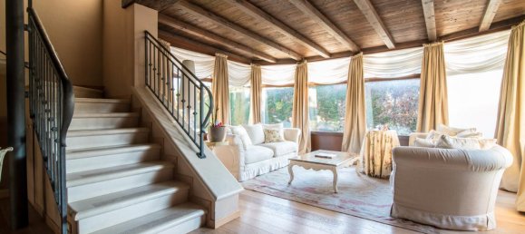 Вилла с 5 комнатами в Абано Терме, Италия № 108335 4