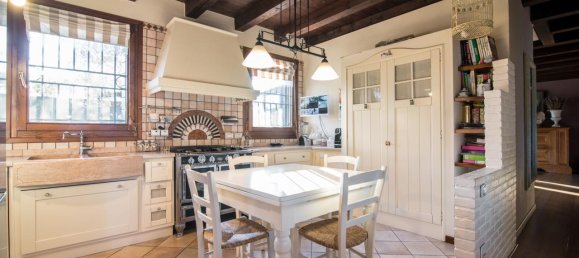 Вилла с 5 комнатами в Абано Терме, Италия № 108335 12