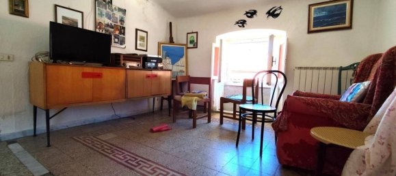 2 bedrooms Apartment in Massa, Italy No. 263749 3