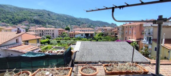 2 bedrooms Apartment in Massa, Italy No. 263749 9