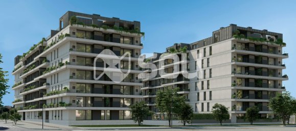 3 rooms Apartment in Porto, Portugal No. 179012 7