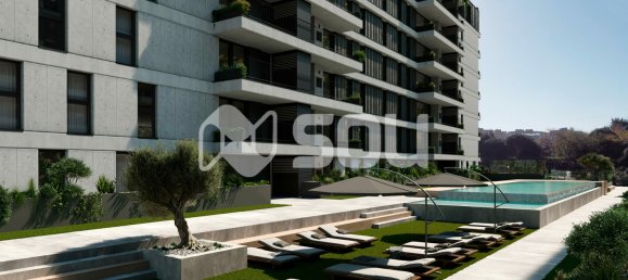 3 rooms Apartment in Porto, Portugal No. 179012 9